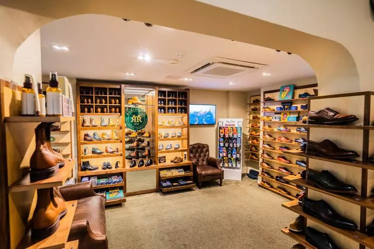 robinsons-shoes-our-stores-belfast