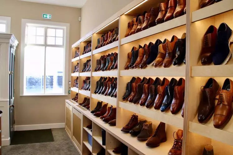 robinsons-shoes-our-stores-carrickfergus